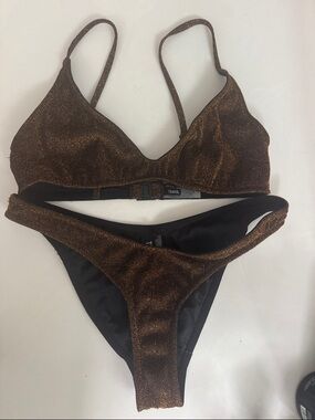 triangl swimwear Bronze Shimmer Bikini - Bronze & Black- medium top large bottom